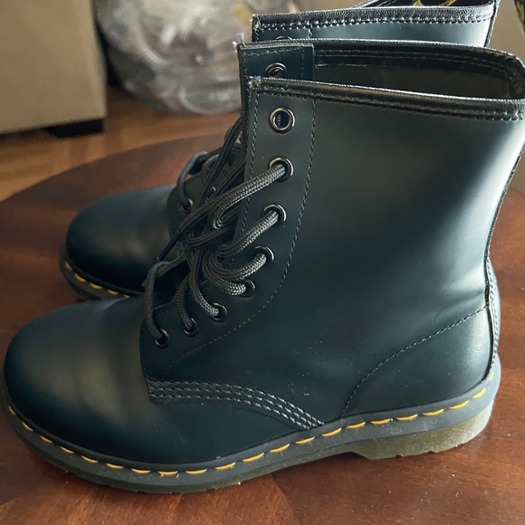 Dr. Martens Shoes - Dr. Martens 1460 Navy